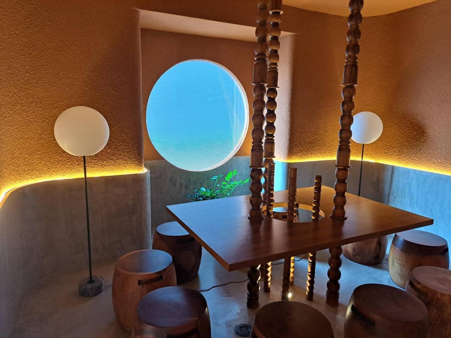 Mai Hotel Чиангмай Екстериор снимка