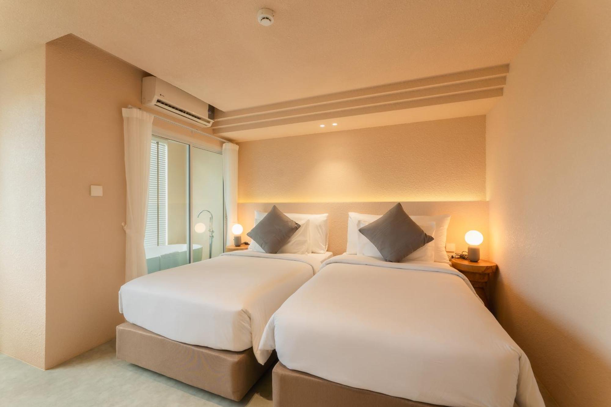 Mai Hotel Чиангмай Екстериор снимка