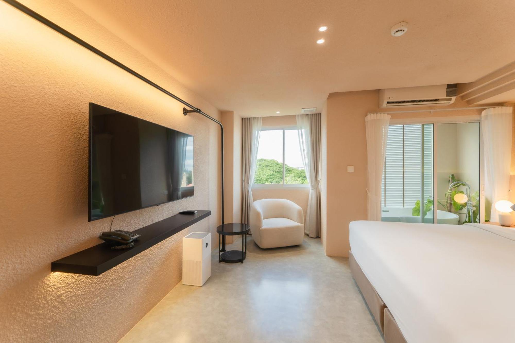 Mai Hotel Чиангмай Екстериор снимка